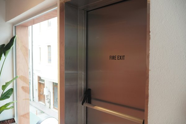 Porte coupe-feu : alliez esthétique et protection dans vos créations